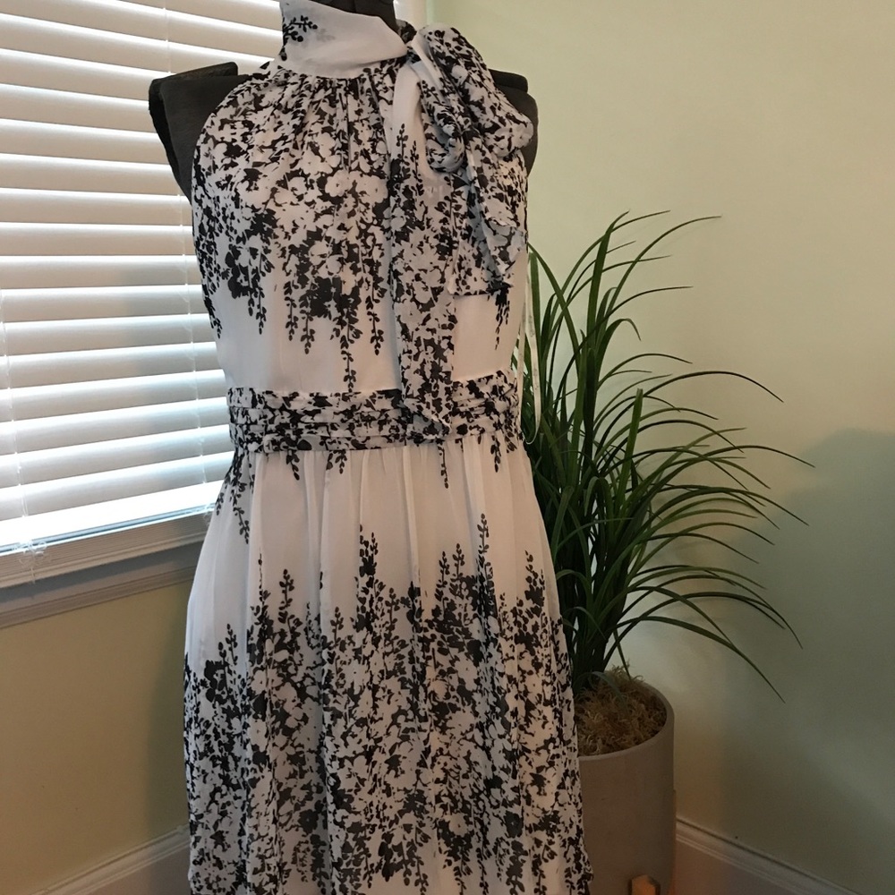 Tie Neck Halter Floral Dress